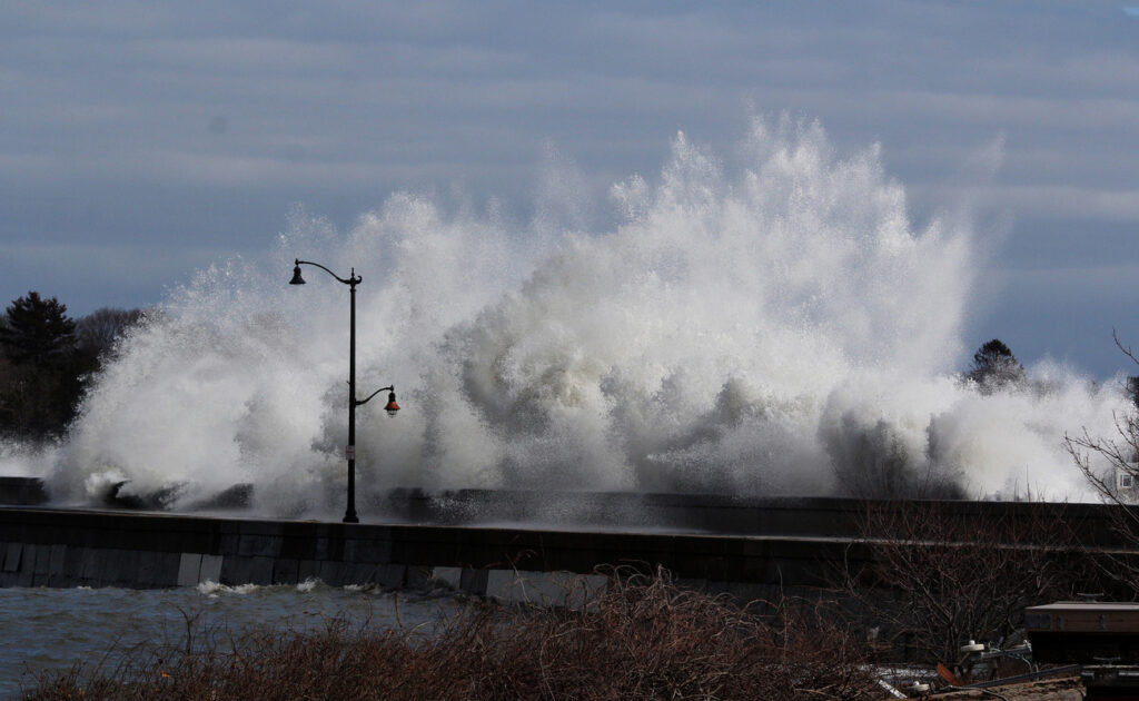 Marblehead Causeway closes amid storm Marblehead Weekly News